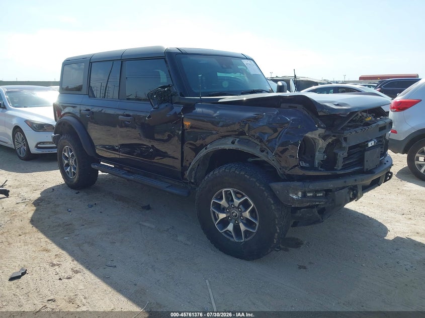 2023 Ford Bronco VIN 1FMEE5DP3PLB38020 — IAAI salvage auction photo