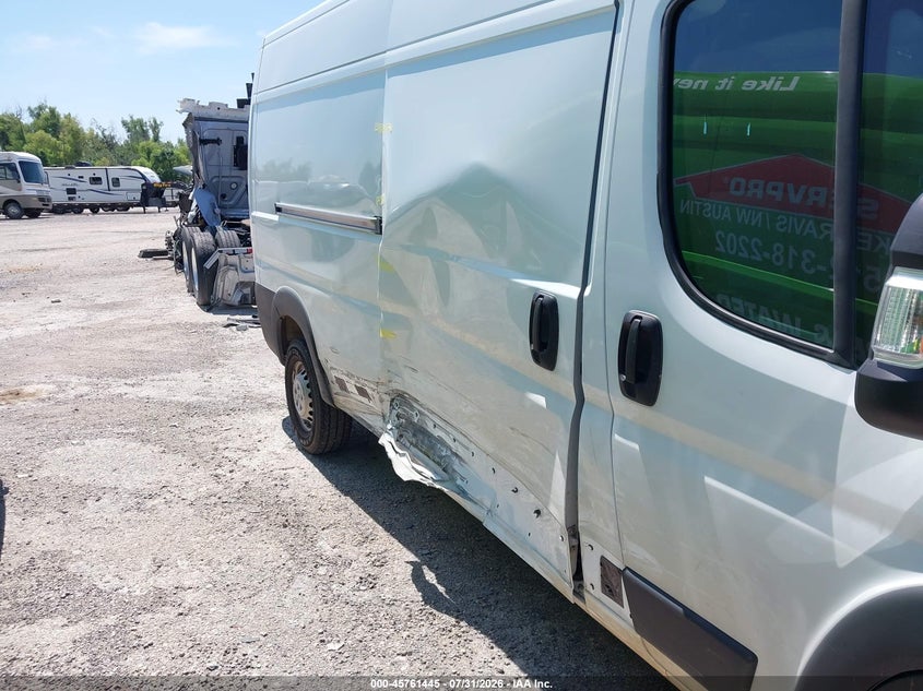 2026 Ram Promaster 2500 VIN 3C6LRVDG6TE175086 IAAI salvage auction — RIGHT SIDE, Enterprise Vehicles Clear Only (Texas), sold $15,100 on 2026-08-11 (photo 6)
