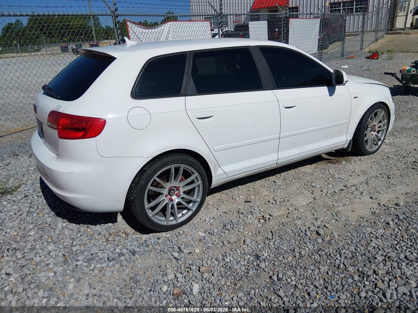 2010 Audi A3 VIN WAUPFAFM5AA127042 IAAI salvage auction — NORMAL WEAR, Clear (Florida), sold $675 on 2026-08-14 (photo 4)