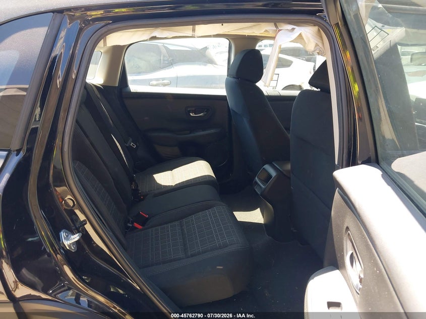 2025 Honda Hr-v VIN 3CZRZ2H31SM746068 IAAI salvage auction — RIGHT FRONT, Salvage Title, sold $7,700 on 2026-08-19 (photo 8)