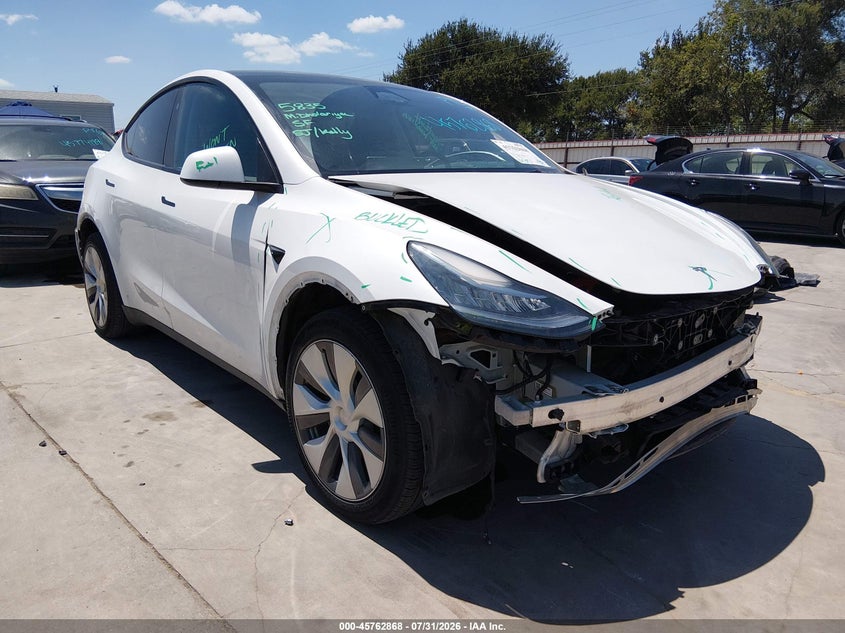 2023 Tesla Model y VIN 7SAYGDEE1PA154576 — IAAI salvage auction photo
