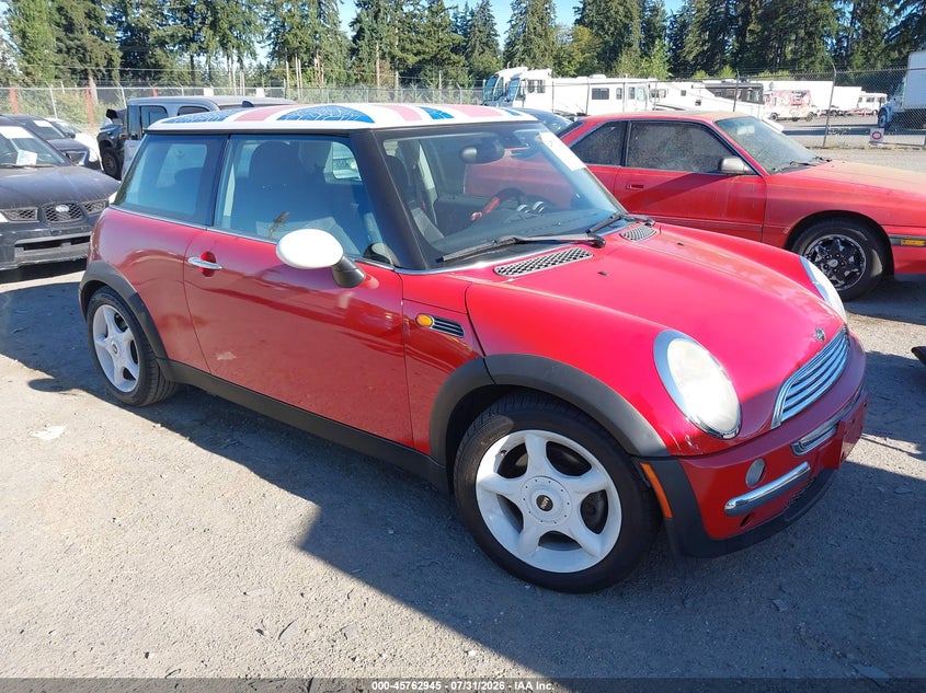 2003 Mini Cooper VIN WMWRC33453TE16773 IAAI salvage auction — NORMAL WEAR, Rebuilt-Non-Public (Washington), sold $275 on 2026-08-14 (photo 1)