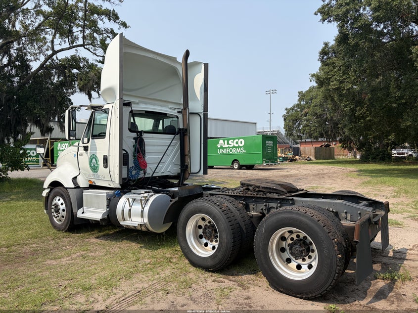 2015 International Prostar VIN 1HSDJAPR3FH572626 IAAI salvage auction — NORMAL WEAR, Clear (South Carolina), sold $875 on 2026-09-08 (photo 3)