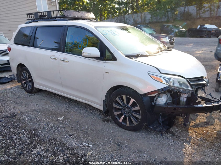 2019 Toyota Sienna VIN 5TDDZ3DC3KS218530 IAAI salvage auction — FRONT END, Salvage Title, sold $12,225 on 2026-08-25 (photo 1)