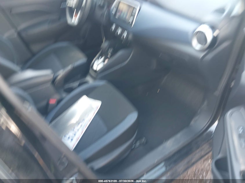 2025 Nissan Versa VIN 3N1CN8EV2SL844714 IAAI salvage auction — NORMAL WEAR, Salvage Title, sold $10,000 on 2026-08-04 (photo 5)