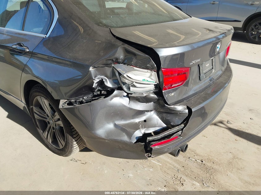 2017 BMW 3er VIN WBA8D9C55HK678307 IAAI salvage auction — LEFT REAR, Bill Of Sale (Washington), sold $5,500 on 2026-08-20 (photo 6)