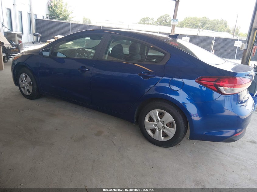 2018 Kia Forte VIN 3KPFL4A70JE184966 IAAI salvage auction — SIDE, Salvage Title, sold $1,250 on 2026-09-01 (photo 3)