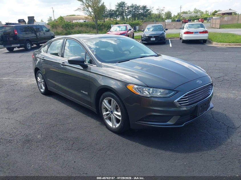 2018 Ford Fusion VIN 3FA6P0UU6JR282087 — IAAI salvage auction photo