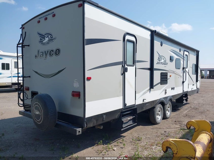 2016 Jayco Other VIN 1UJBJ0BR1G1TC0333 IAAI salvage auction — SIDE, Clear (North Dakota), sold $375 on 2026-09-15 (photo 4)