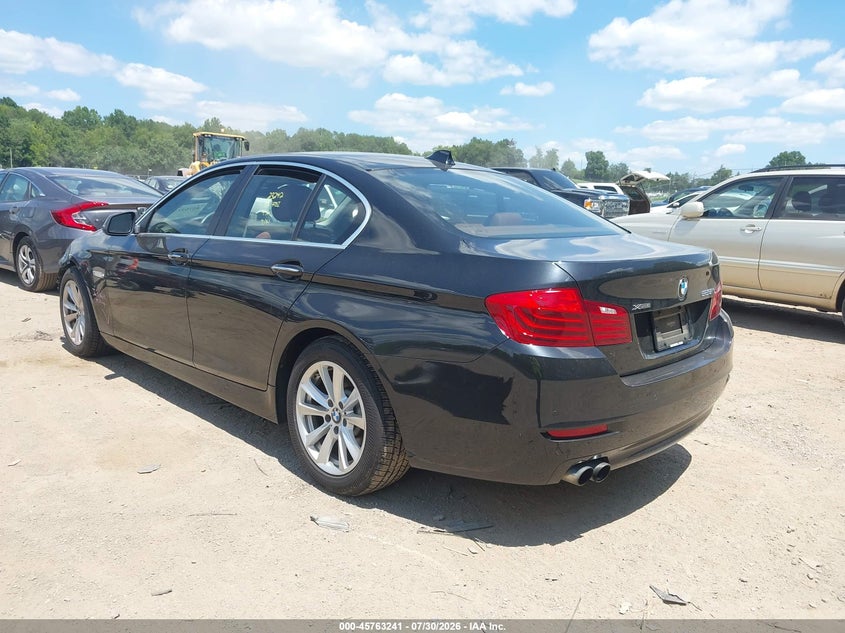 2015 BMW 5er VIN WBA5A7C58FD628289 IAAI salvage auction — FRONT END, Salvage Title, sold $4,050 on 2026-08-14 (photo 3)