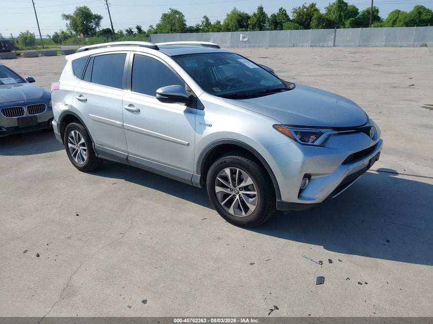 2016 Toyota Rav 4 VIN JTMRJREV5GD009020 — IAAI salvage auction photo