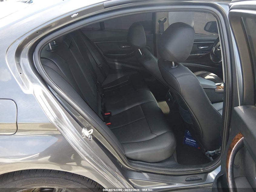 2014 BMW 3er VIN WBA3C1C57EK111140 IAAI salvage auction — FRONT END, Salvage (North Carolina), sold $425 on 2026-08-17 (photo 8)
