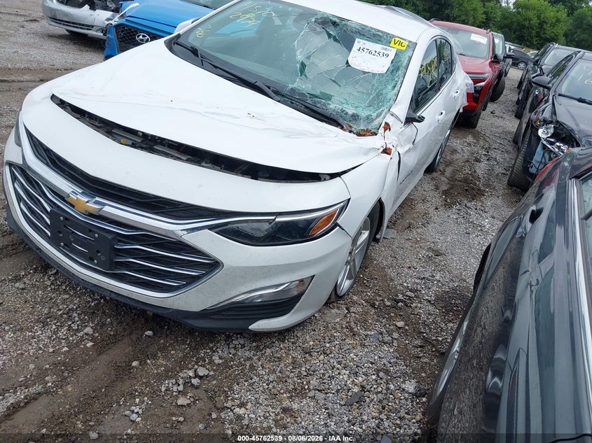 2024 Chevrolet Malibu VIN 1G1ZC5STXRF196048 IAAI salvage auction — REAR END, Clear, sold $1,200 on 2026-08-23 (photo 2)