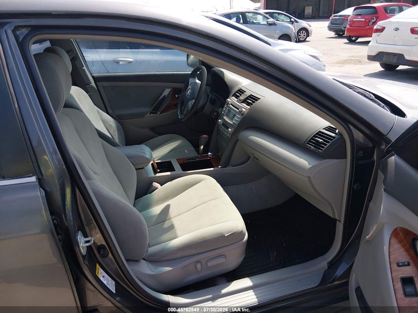 2009 Toyota Camry VIN 4T1BE46K79U300100 IAAI salvage auction — LEFT SIDE, Original (Texas), sold $900 on 2026-08-09 (photo 5)