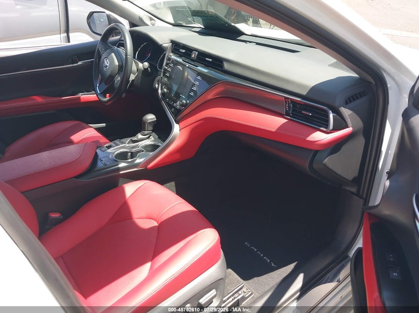 2019 Toyota Camry VIN 4T1BZ1HK5KU030774 IAAI salvage auction — WATER/FLOOD, Salvage Certificate (California), sold $11,700 on 2026-08-02 (photo 5)