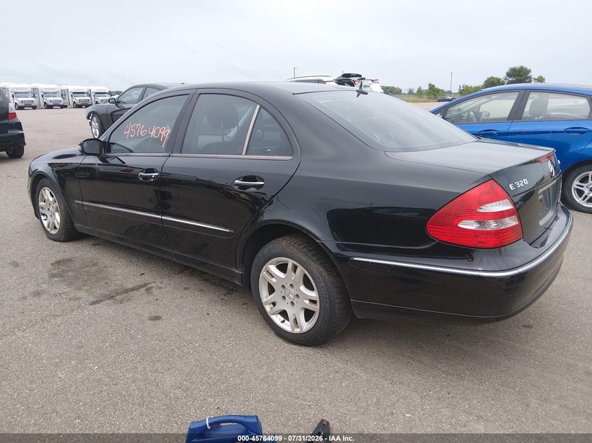 2005 Mercedes-benz E-class VIN WDBUF82J15X170451 IAAI salvage auction — RIGHT FRONT, Clear (Minnesota), sold $275 on 2026-08-17 (photo 3)