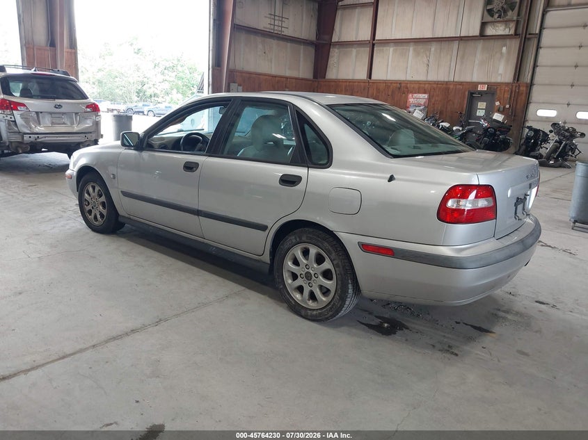 2001 Volvo S40 VIN YV1VS29571F769808 IAAI salvage auction — NORMAL WEAR, Clear (New York), sold $400 on 2026-08-05 (photo 3)