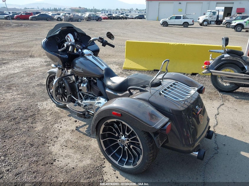 2023 Harley-davidson Road glide VIN 1HD1MFP15PB857499 IAAI salvage auction — FRAME DAMAGE, Bill Of Sale (Washington), sold $9,850 on 2026-08-25 (photo 3)