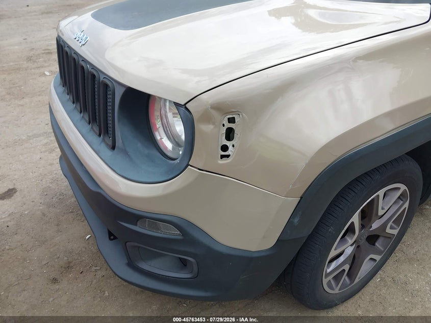 2015 Jeep Renegade VIN ZACCJABT6FPB31914 IAAI salvage auction — NORMAL WEAR, Clear (Maryland), sold $1,325 on 2026-08-11 (photo 6)