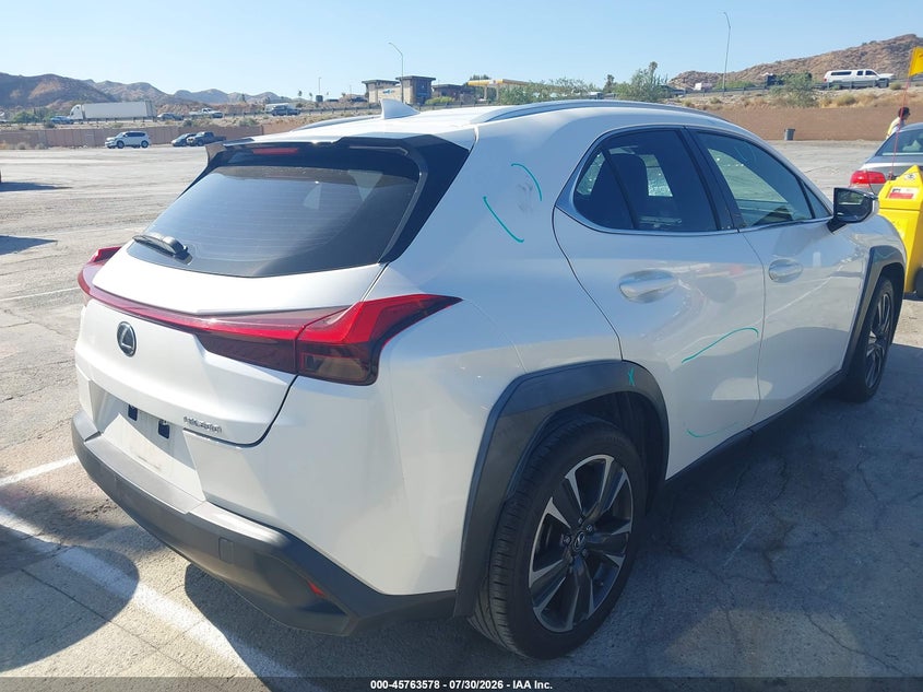 2019 Lexus Ux VIN JTHY3JBH1K2004468 IAAI salvage auction — FRONT END, Salvage Title, sold $7,600 on 2026-09-02 (photo 4)