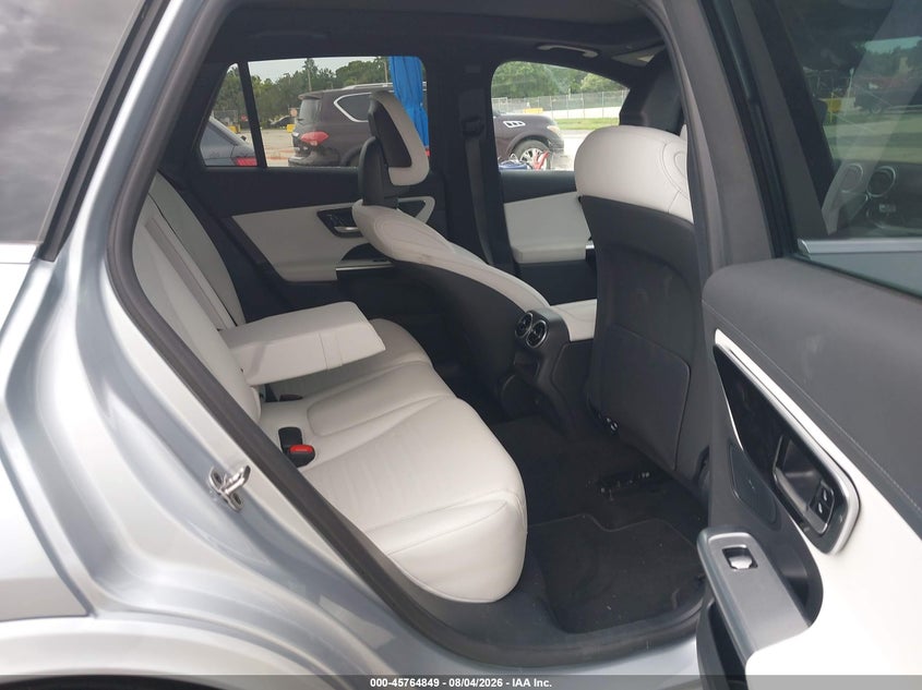 2026 Mercedes-Benz GLC-Class VIN W1NKM4GB7TF459239 IAAI salvage auction — Unknown, Rebuildable (Florida), sold $21,100 on 2026-09-13 (photo 8)