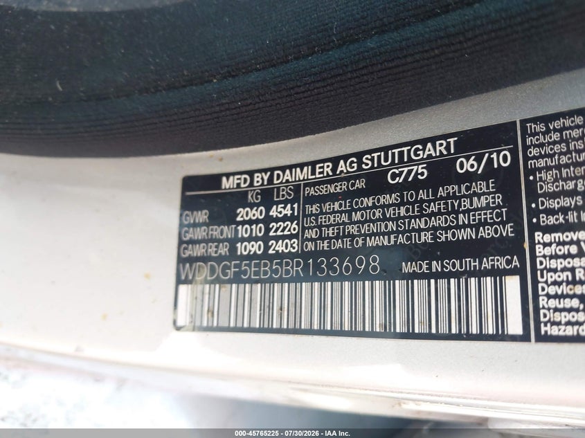 2011 Mercedes-benz C class VIN WDDGF5EB5BR133698 IAAI salvage auction — NORMAL WEAR, Clear (Georgia), sold $725 on 2026-08-13 (photo 9)