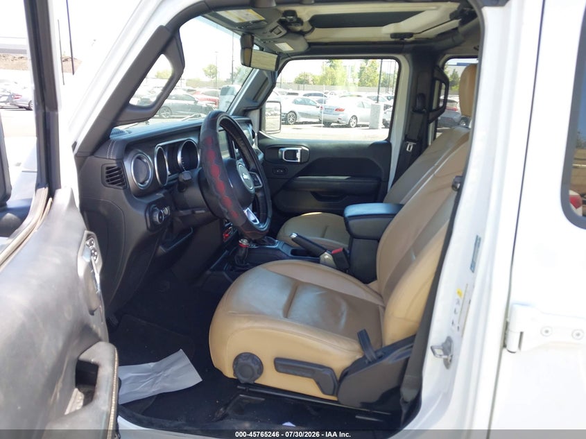 2018 Jeep Wrangler / VIN 1C4HJXFG4JW190302 IAAI salvage auction — THEFT, Wait Title, sold $16,300 on 2026-08-14 (photo 5)