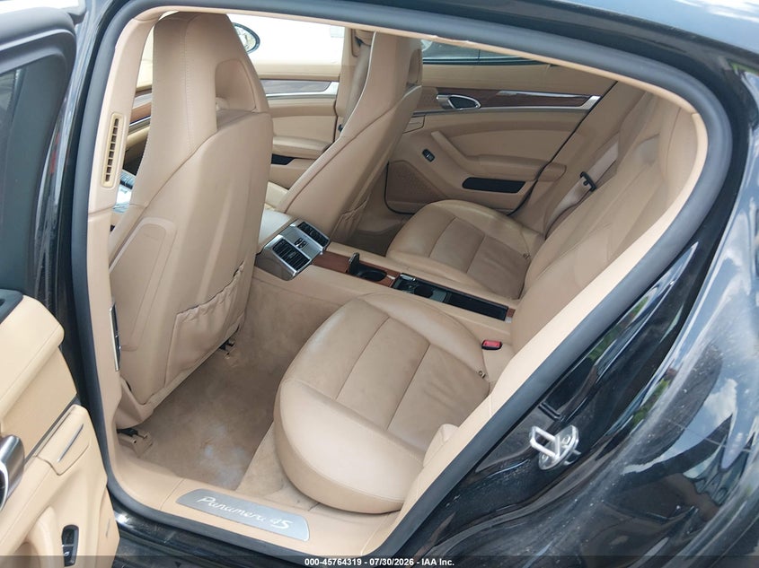 2011 Porsche Panamera VIN WP0AB2A79BL063010 IAAI salvage auction — NORMAL WEAR, Original (Texas), sold $1,900 on 2026-08-12 (photo 8)