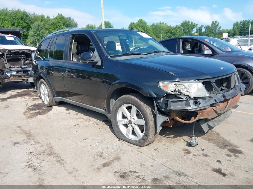 2008 Saab 9-7x VIN 5S3ET13M582800014 IAAI salvage auction — SIDE, Salvage (Connecticut), sold $425 on 2026-08-13 (photo 1)