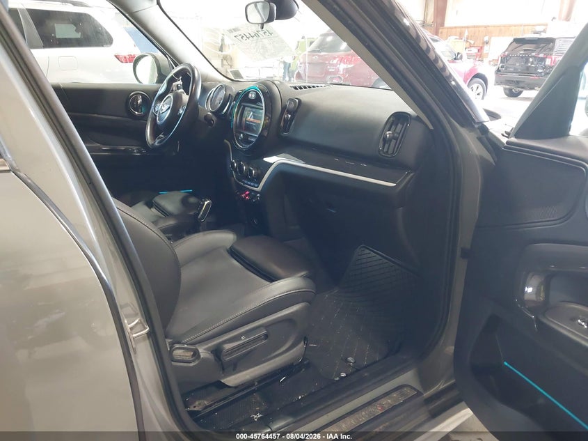 2020 Mini Countryman VIN WMZYX1C06L3L43124 IAAI salvage auction — REAR END, Salvage Title, sold $5,500 on 2026-09-07 (photo 5)