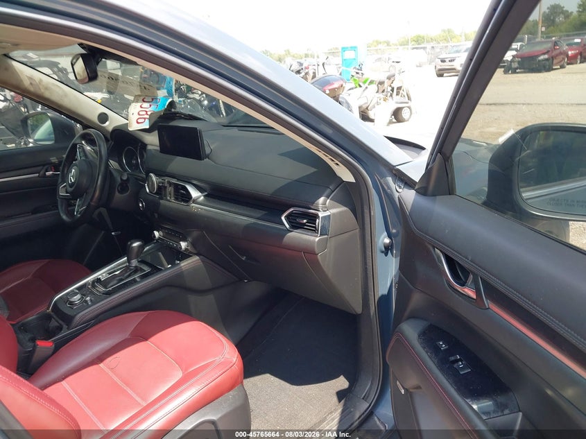 2021 Mazda Cx-5 VIN JM3KFBCMXM0368944 IAAI salvage auction — REAR END, Wait Title, sold $8,500 on 2026-10-02 (photo 5)