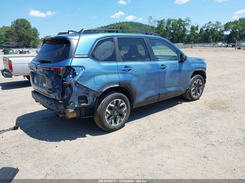 2025 Subaru Forester VIN JF2SLDBC4SH548927 IAAI salvage auction — FRONT & REAR, Wait Title, sold $8,300 on 2026-09-14 (photo 4)