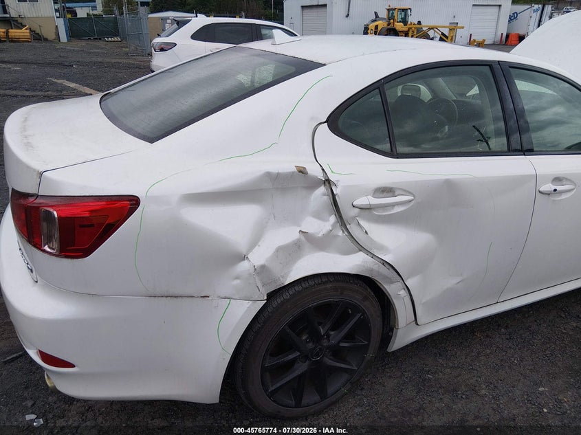 2012 Lexus Is 350 VIN JTHCE5C21C5002726 IAAI salvage auction — NORMAL WEAR, Clear (Pennsylvania), sold $1,225 on 2026-08-27 (photo 6)