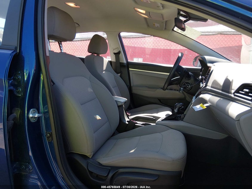 2020 Hyundai Elantra VIN 5NPD74LFXLH608961 IAAI salvage auction — RIGHT SIDE, SF97 (California), sold $9,700 on 2026-08-25 (photo 5)