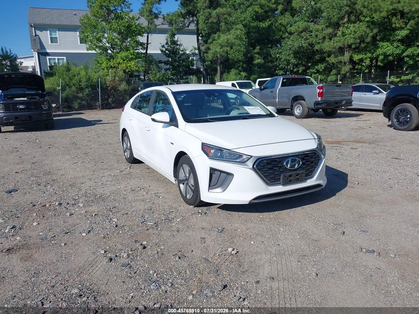 2020 Hyundai Ioniq hybrid VIN KMHC65LC9LU220003 IAAI salvage auction — NORMAL WEAR, Sf97 (Virginia), sold $9,700 on 2026-08-19 (photo 1)
