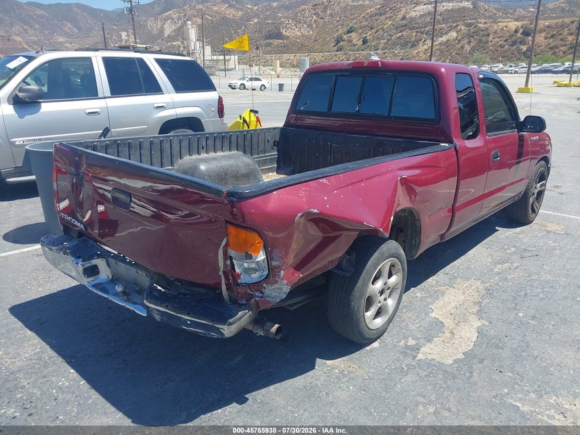 1998 Toyota Tacoma VIN 4TAVL52N7WZ030180 IAAI salvage auction — REAR END, Salvage (California), sold $1,600 on 2026-08-22 (photo 4)