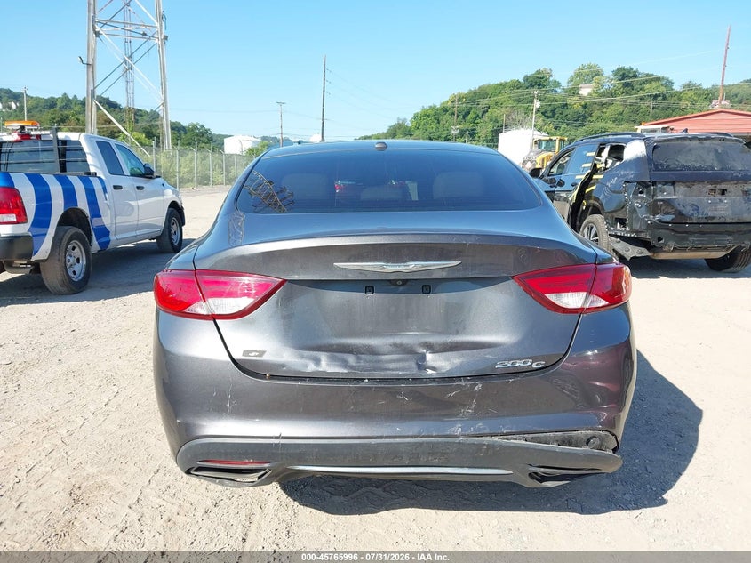2015 Chrysler 200 VIN 1C3CCCCG7FN665377 IAAI salvage auction — REAR END, Salvage Title, sold $650 on 2026-08-27 (photo 6)