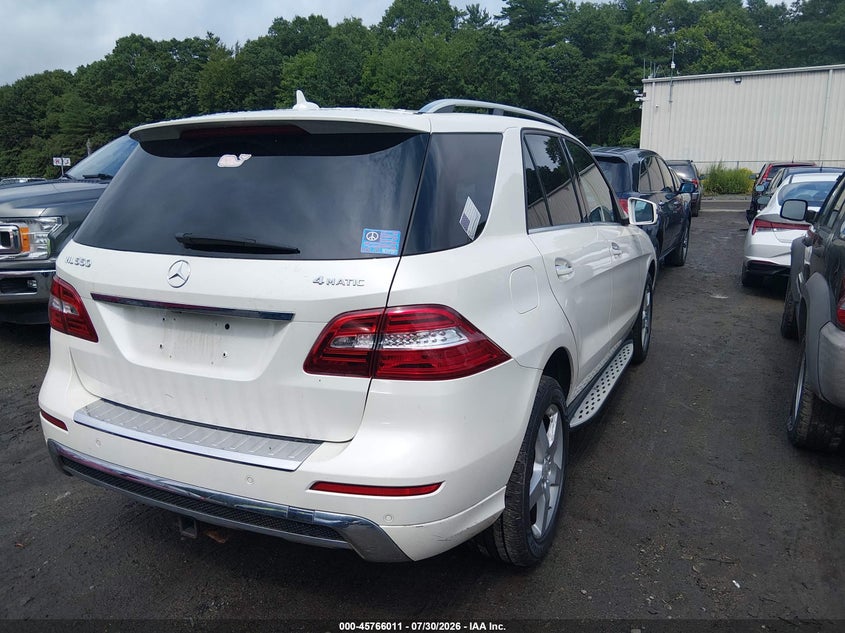 2013 Mercedes-benz M-klasse VIN 4JGDA7DB0DA181549 IAAI salvage auction — LEFT FRONT, Clear (Massachusetts), sold $2,800 on 2026-08-05 (photo 4)