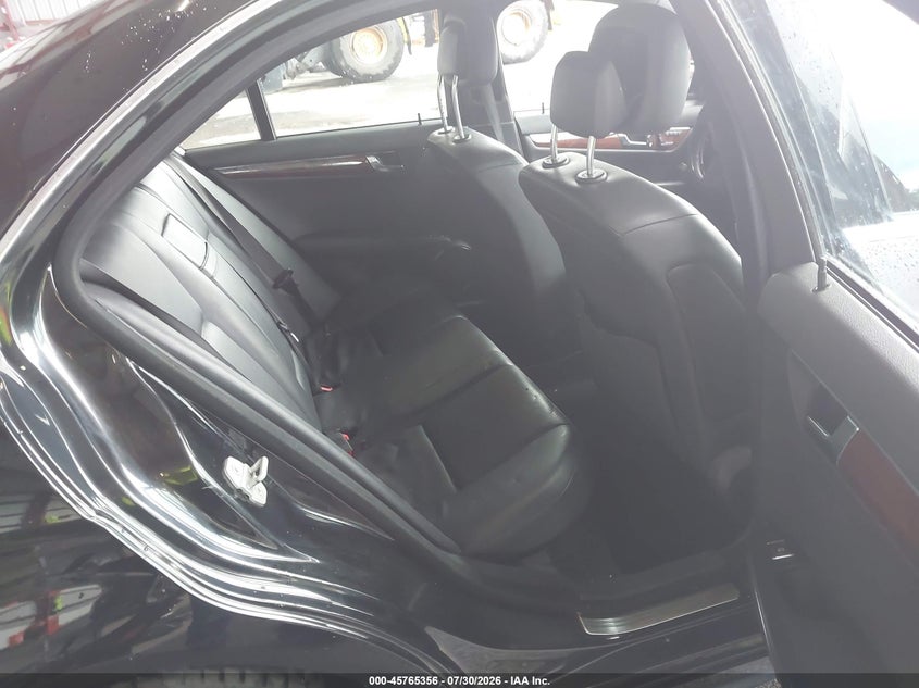 2010 Mercedes-benz C class VIN WDDGF8BB7AR102005 IAAI salvage auction — FRONT END, Mv-907A (New York), sold $900 on 2026-08-20 (photo 8)