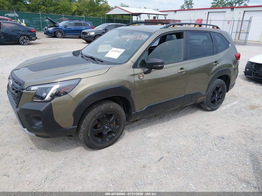 2023 Subaru Forester VIN JF2SKAMC8PH547592 IAAI salvage auction — SIDE, Salvage Title, sold $7,300 on 2026-09-14 (photo 2)