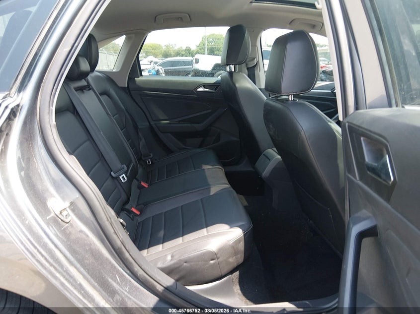 2023 Volkswagen Jetta VIN 3VW7M7BU1PM028664 IAAI salvage auction — FRONT END, Salvage Title, sold $3,200 on 2026-08-24 (photo 8)