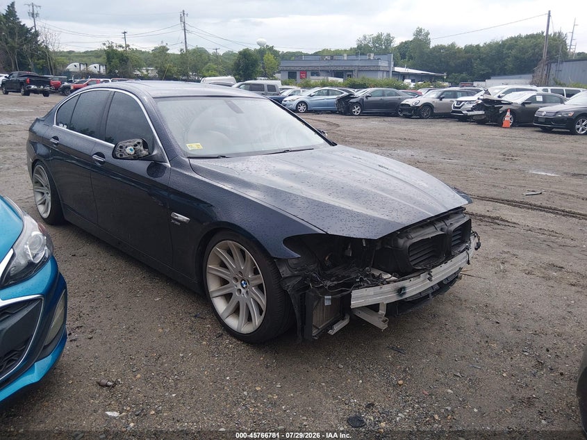 2011 BMW 5 series VIN WBAFU7C55BC777822 IAAI salvage auction — NORMAL WEAR, Clear (Rhode Island), sold $125 on 2026-08-04 (photo 1)