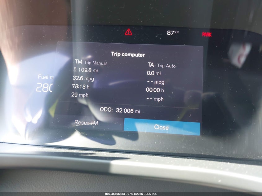 2025 Volvo Xc40 VIN YV4L12UJ6S2477321 IAAI salvage auction — WATER/FLOOD, Salvage Title, sold $9,900 on 2026-09-23 (photo 7)
