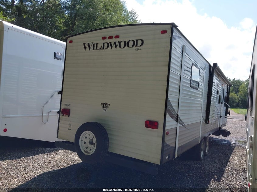 2015 Wildwood Other VIN 4X4TWDG25FA254746 IAAI salvage auction — WATER/FLOOD, Wait Title, sold $75 on 2026-08-26 (photo 4)