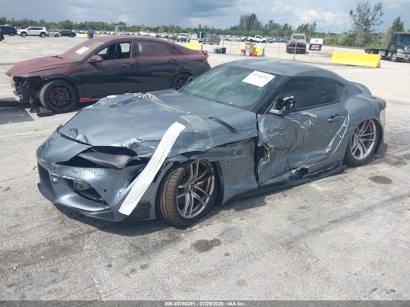 2022 Toyota Supra VIN WZ1DB0C09NW052434 IAAI salvage auction — ALL OVER, Salvage Title, sold $5,550 on 2026-08-06 (photo 2)