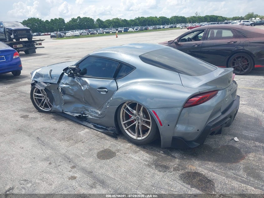 2022 Toyota Supra VIN WZ1DB0C09NW052434 IAAI salvage auction — ALL OVER, Salvage Title, sold $5,550 on 2026-08-06 (photo 3)