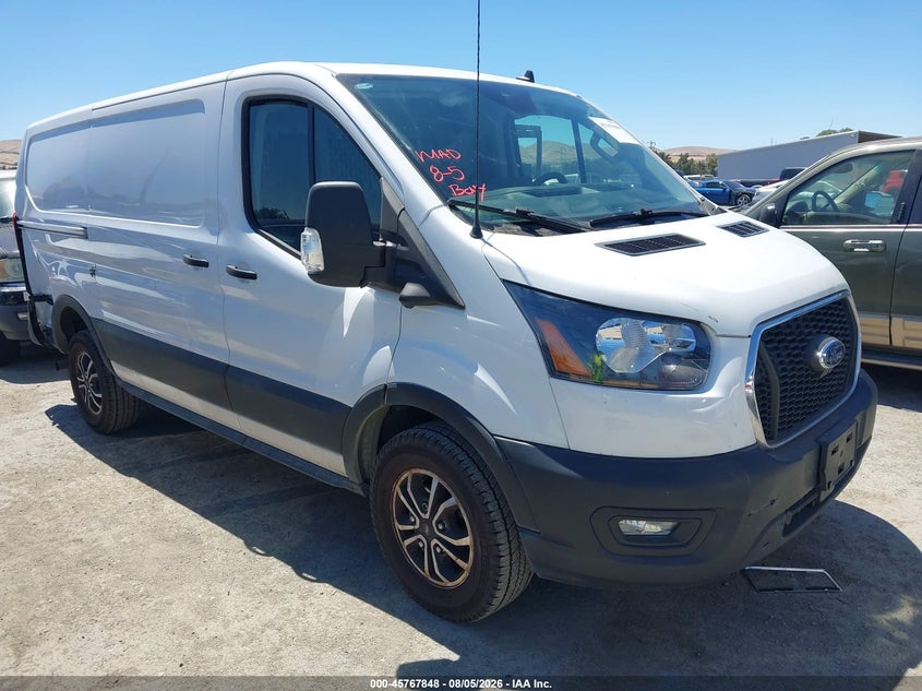 2024 Ford Transit VIN 1FTBR1Y81RKA09600 — IAAI salvage auction photo