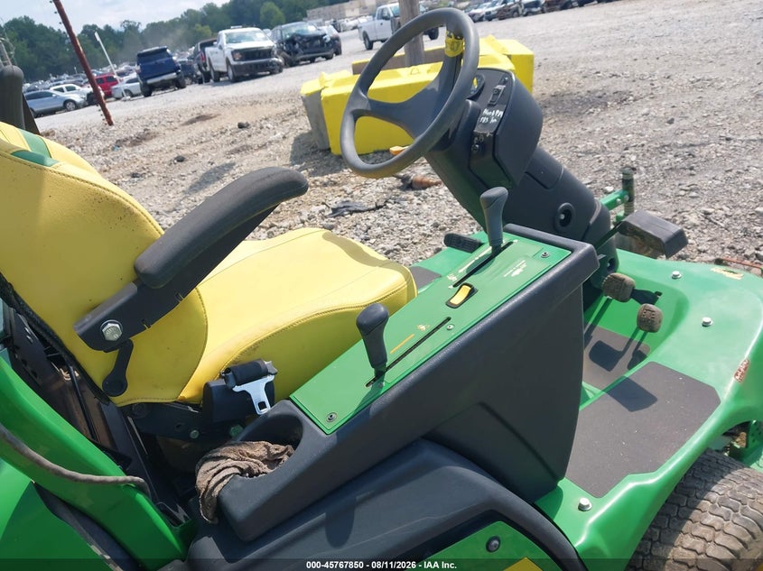 2023 John deere Other VIN 1TC1570VEPS100023 IAAI salvage auction — WATER/FLOOD, Bill Of Sale (North Carolina), sold $8,700 on 2026-09-04 (photo 6)