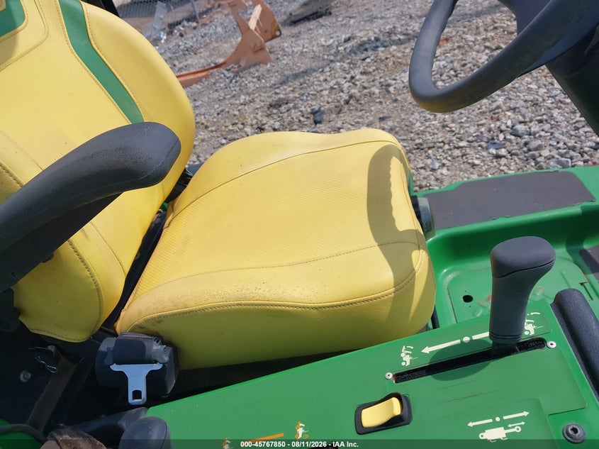 2023 John deere Other VIN 1TC1570VEPS100023 IAAI salvage auction — WATER/FLOOD, Bill Of Sale (North Carolina), sold $8,700 on 2026-09-04 (photo 8)