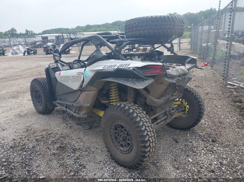 2019 Can-am/ brp Maverick VIN 3JBVGAY44KK002959 IAAI salvage auction — LEFT SIDE, Wait Title, sold $7,900 on 2026-09-18 (photo 3)